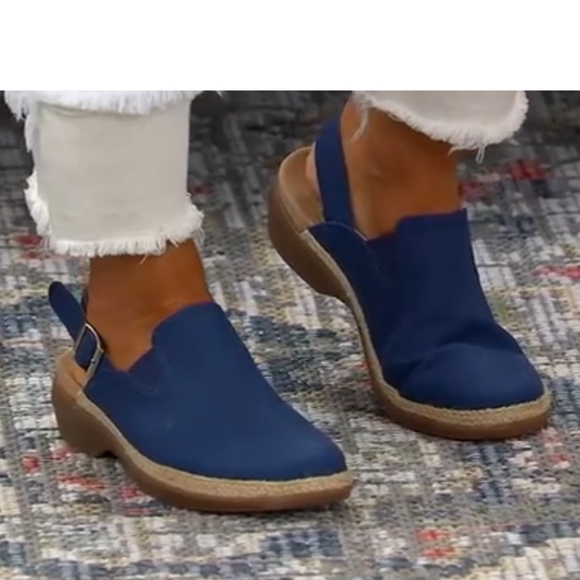 NWOT Revitalign Orthotic Backstrap Canvas Clogs - Ventura Size-11 - Picture 2 of 12